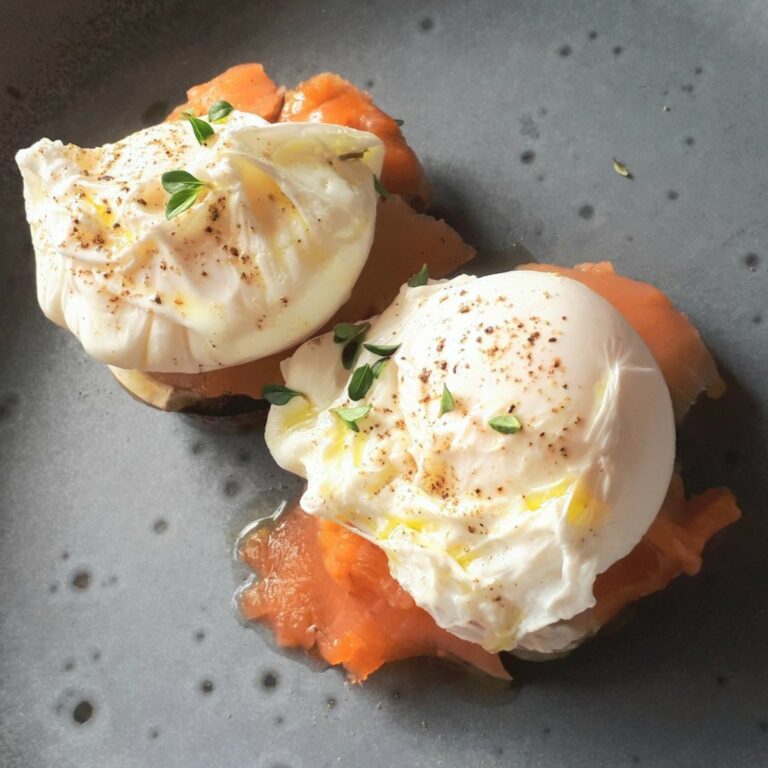 Poached Eggs with Smoked Salmon
